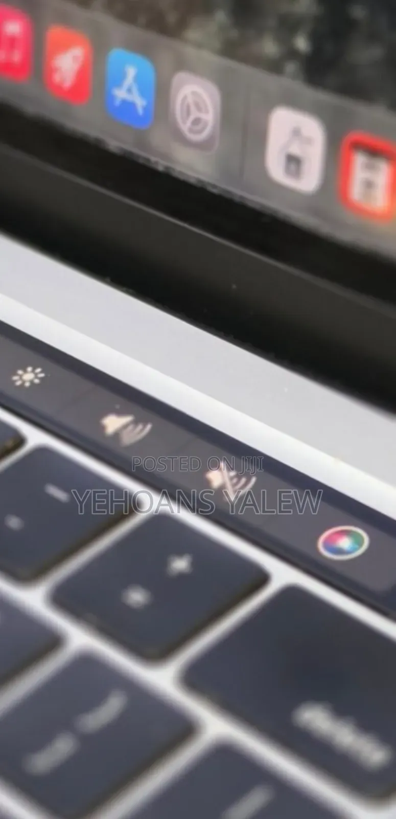 New Laptop Apple MacBook Pro 2020 32GB Intel Core i7 SSD 512GB