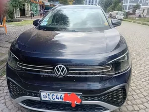 Volkswagen ID.6 2022