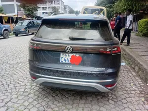 Volkswagen ID.6 2022