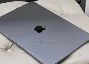 New Laptop Apple MacBook Air 2022 M2 8GB Apple M2 SSD 256GB