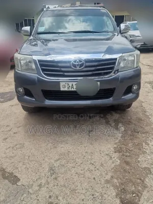 Toyota Hilux 2014