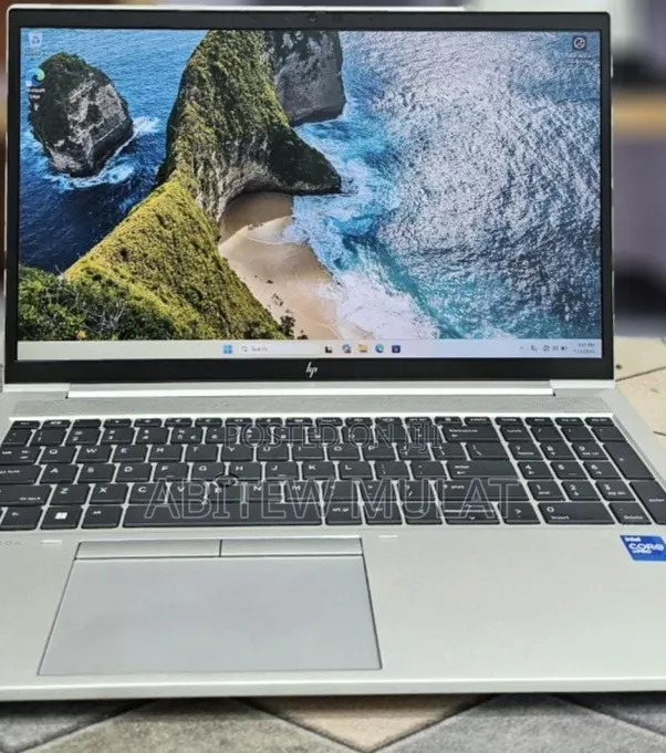 New Laptop HP EliteBook 850 G8 16GB Intel Core i7 SSD 512GB