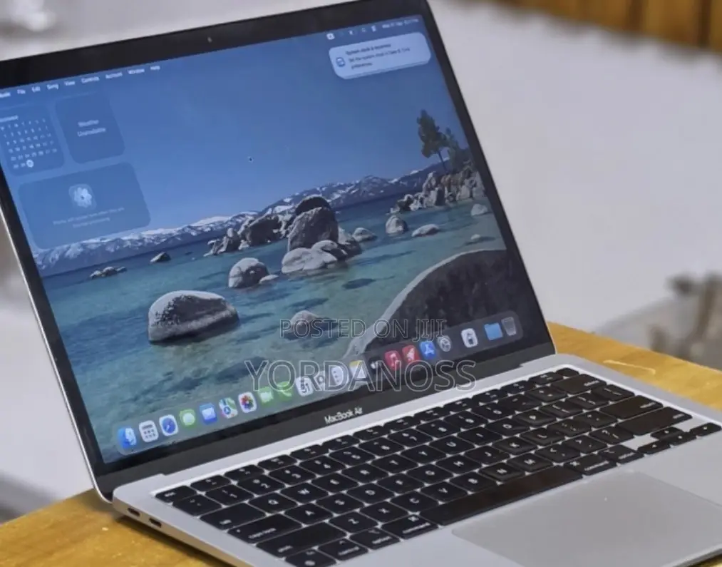 New Laptop Apple MacBook Air 2020 M1 8GB Apple M1 SSD 256GB