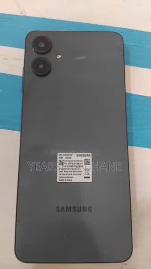 Samsung Galaxy A06 64 GB Black