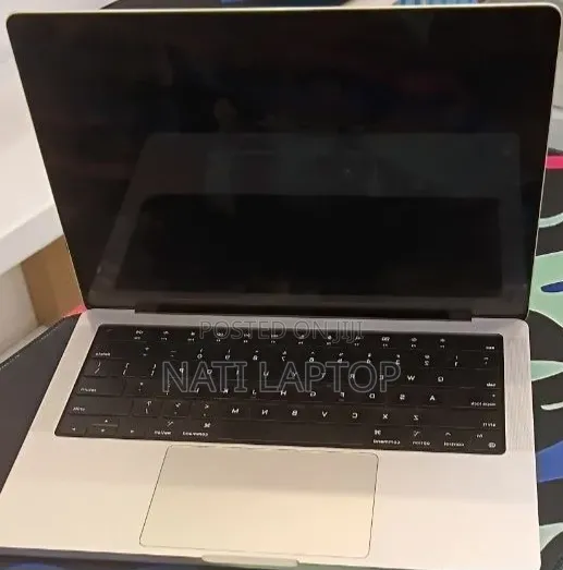New Laptop Apple MacBook Pro 2021 M1 16GB Apple M1 Pro SSD 512GB