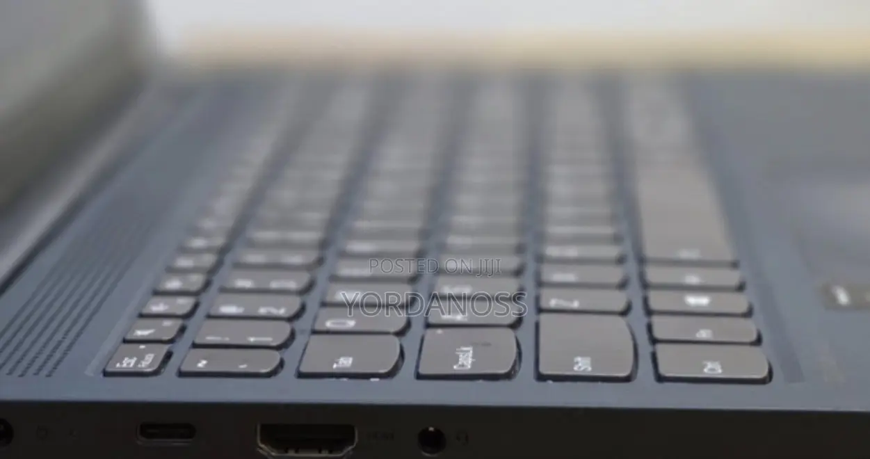 New Laptop Lenovo IdeaPad 520 16GB Intel Core i7 SSD 512GB