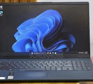 New Laptop Lenovo IdeaPad 520 16GB Intel Core i7 SSD 512GB
