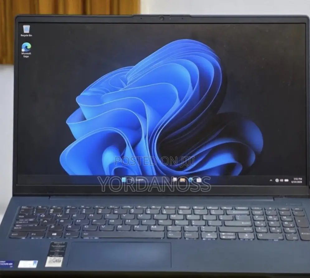 New Laptop Lenovo IdeaPad 520 16GB Intel Core i7 SSD 512GB