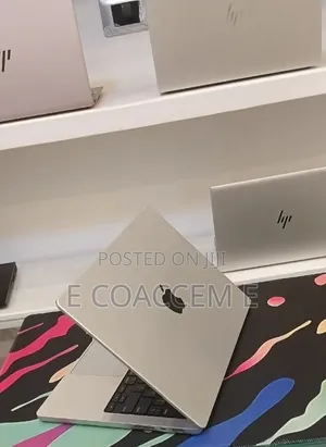 New Laptop Apple MacBook 16GB SSD 512GB
