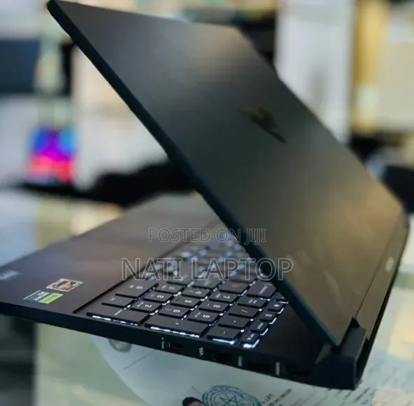 New Laptop HP Victus 16 16GB AMD Ryzen 9 SSD 1T