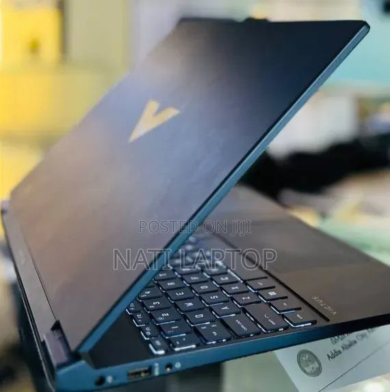 New Laptop HP Victus 16 16GB AMD Ryzen 9 SSD 1T