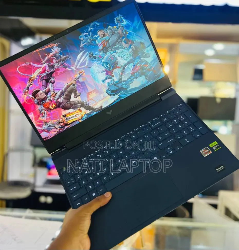 New Laptop HP Victus 16 16GB AMD Ryzen 9 SSD 1T