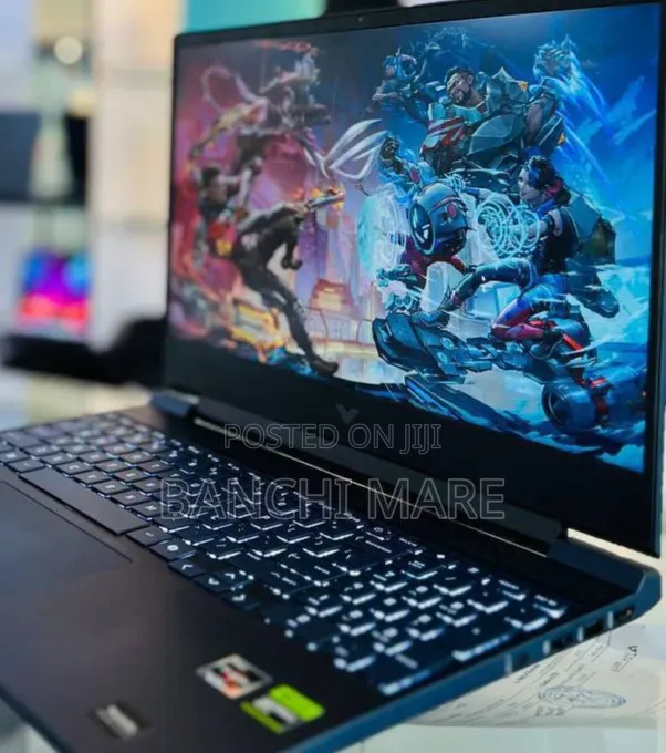 New Laptop HP Victus 15 16GB AMD Ryzen 9 SSD 1T