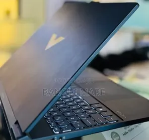 New Laptop HP Victus 15 16GB AMD Ryzen 9 SSD 1T