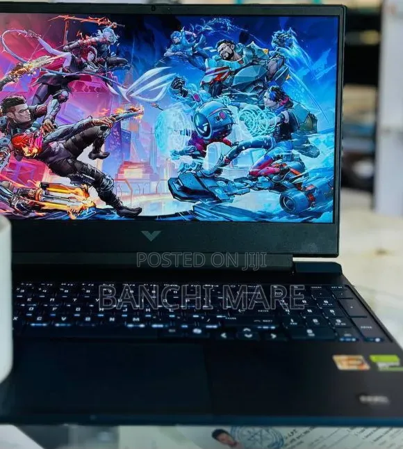 New Laptop HP Victus 15 16GB AMD Ryzen 9 SSD 1T