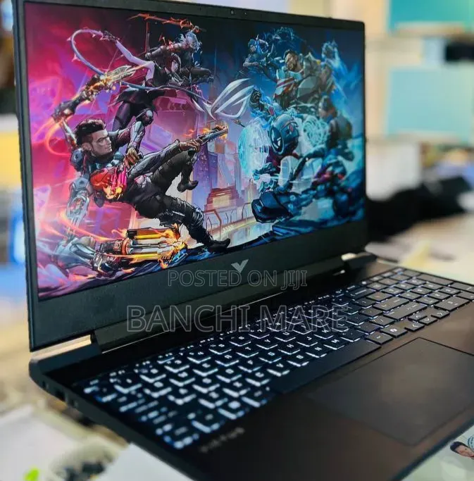 New Laptop HP Victus 15 16GB AMD Ryzen 9 SSD 1T