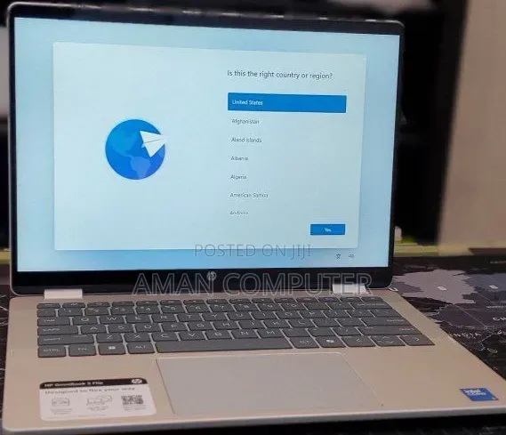 New Laptop HP OmniBook 5 Flip 14-fp0023dx 8GB Intel Core 5 SSD 1T