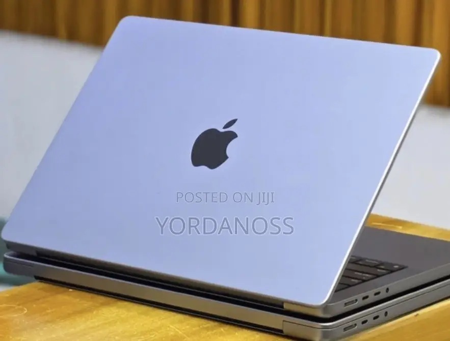 New Laptop Apple MacBook Pro 2021 M1 32GB Apple M1 Pro SSD 512GB