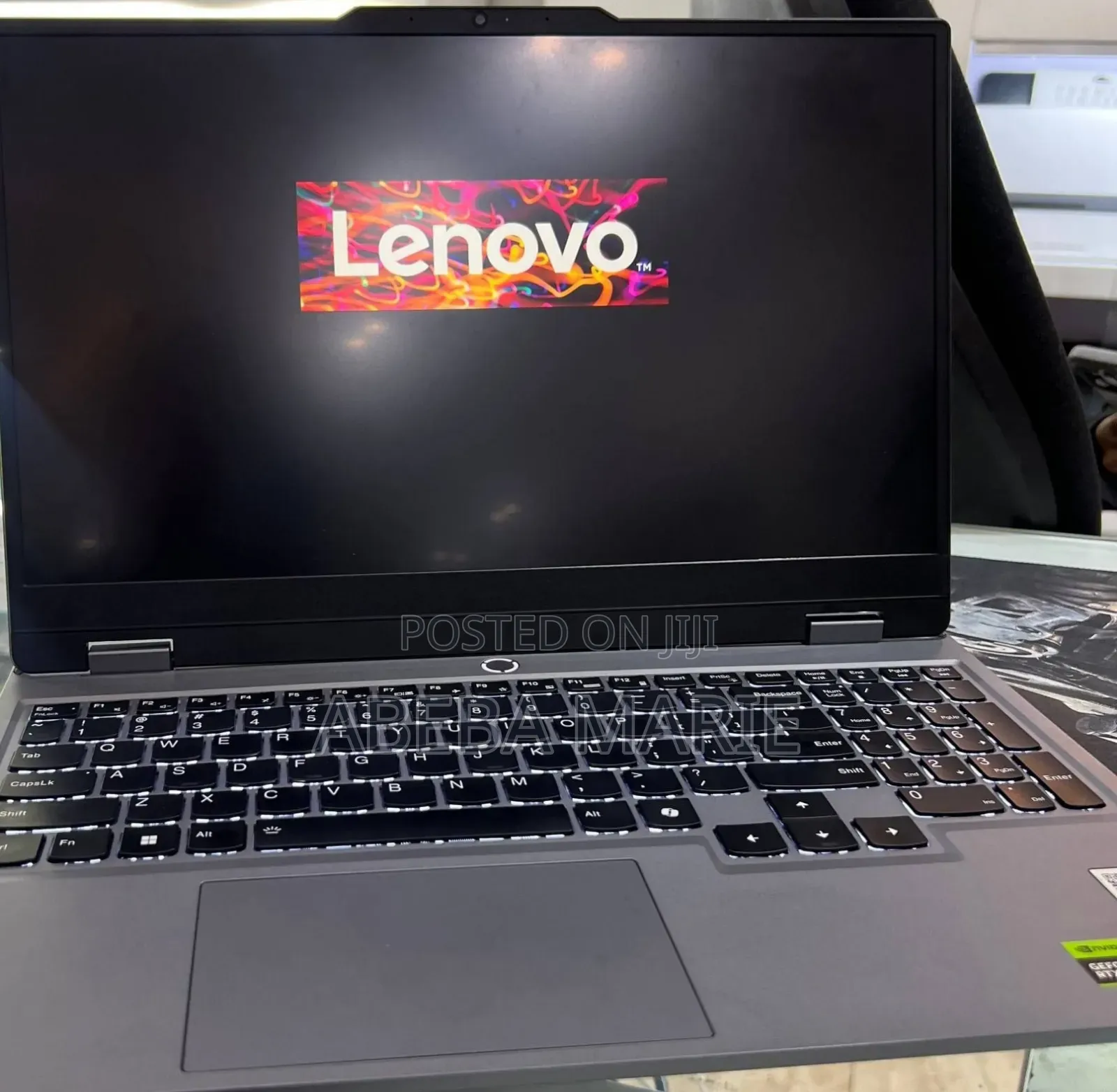 New Laptop Lenovo LOQ 15IRH8 16GB AMD Ryzen 5 SSD 512GB