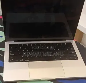 New Laptop Apple MacBook Pro 2021 M1 16GB Apple M1 Pro SSD 512GB