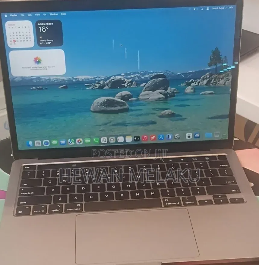 New Laptop Apple MacBook Pro 2020 M1 8GB Apple M1 SSD 256GB