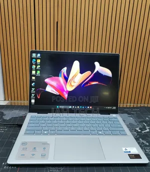 New Laptop Dell Inspiron 14 16GB Intel Core Ultra 7 SSD 512GB