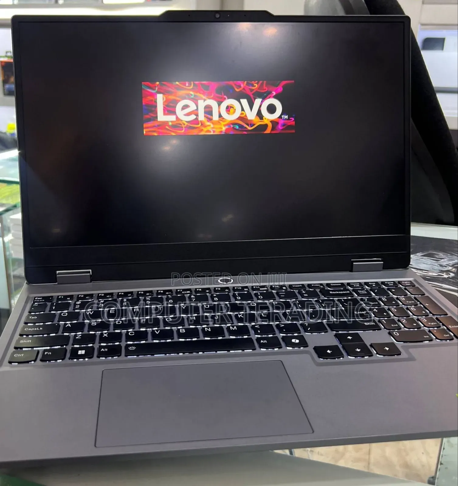 New Laptop Lenovo LOQ 15AHP10 16GB AMD Ryzen 5 SSD 512GB