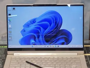 New Laptop Lenovo Yoga 9i 16GB Intel Core i7 SSD 512GB