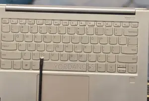 New Laptop Lenovo Yoga 9i 16GB Intel Core i7 SSD 512GB