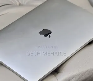 New Laptop Apple MacBook 2020 32GB Intel Core i7 SSD 512GB