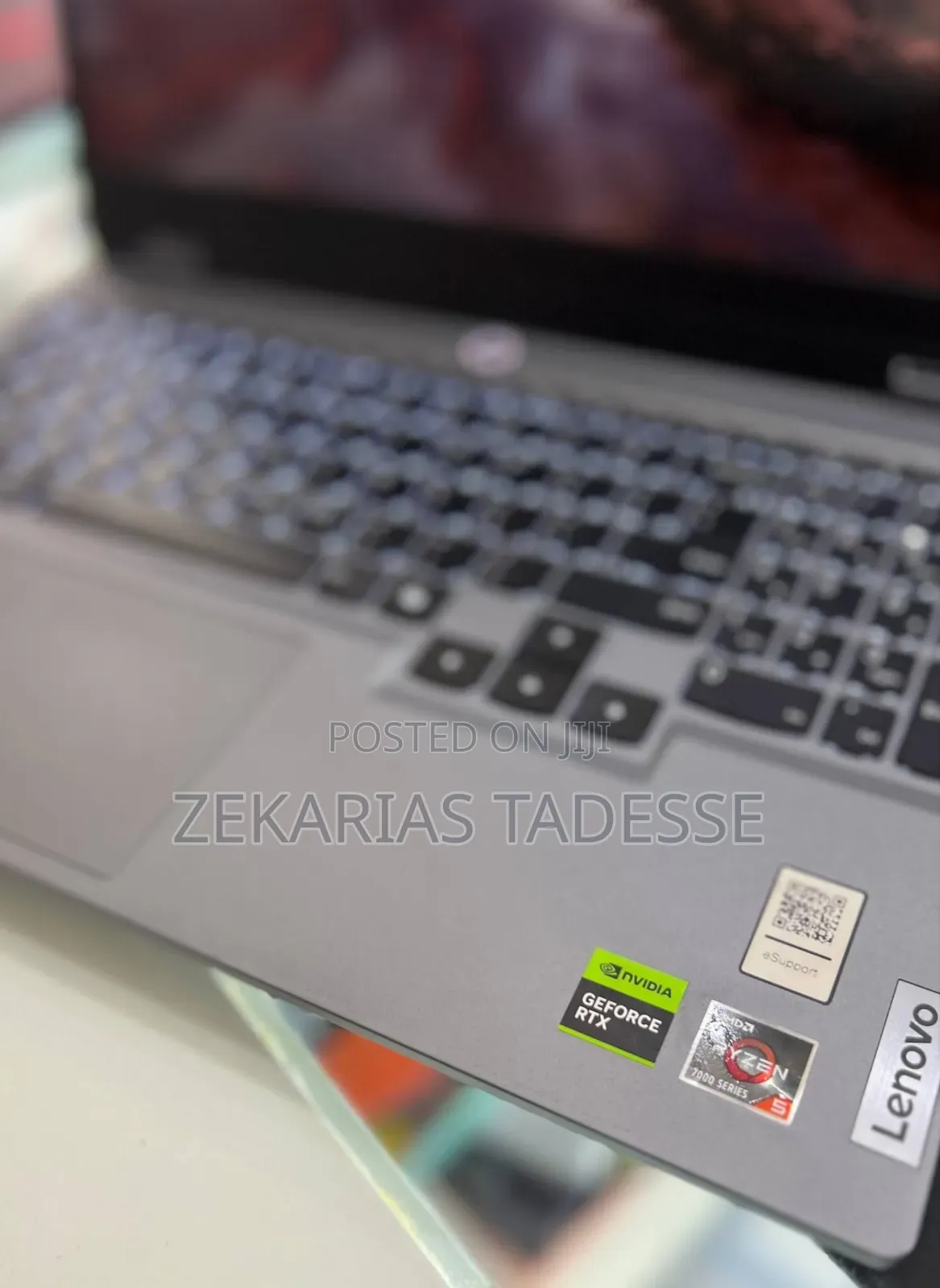 New Laptop Lenovo LOQ 15IRH8 16GB AMD Ryzen 5 SSD 512GB