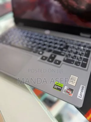 New Laptop Lenovo LOQ 15IRH8 16GB AMD Ryzen 5 SSD 512GB
