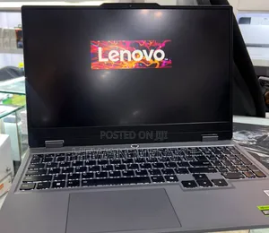 New Laptop Lenovo LOQ 15AHP10 16GB AMD Ryzen 5 SSD 512GB