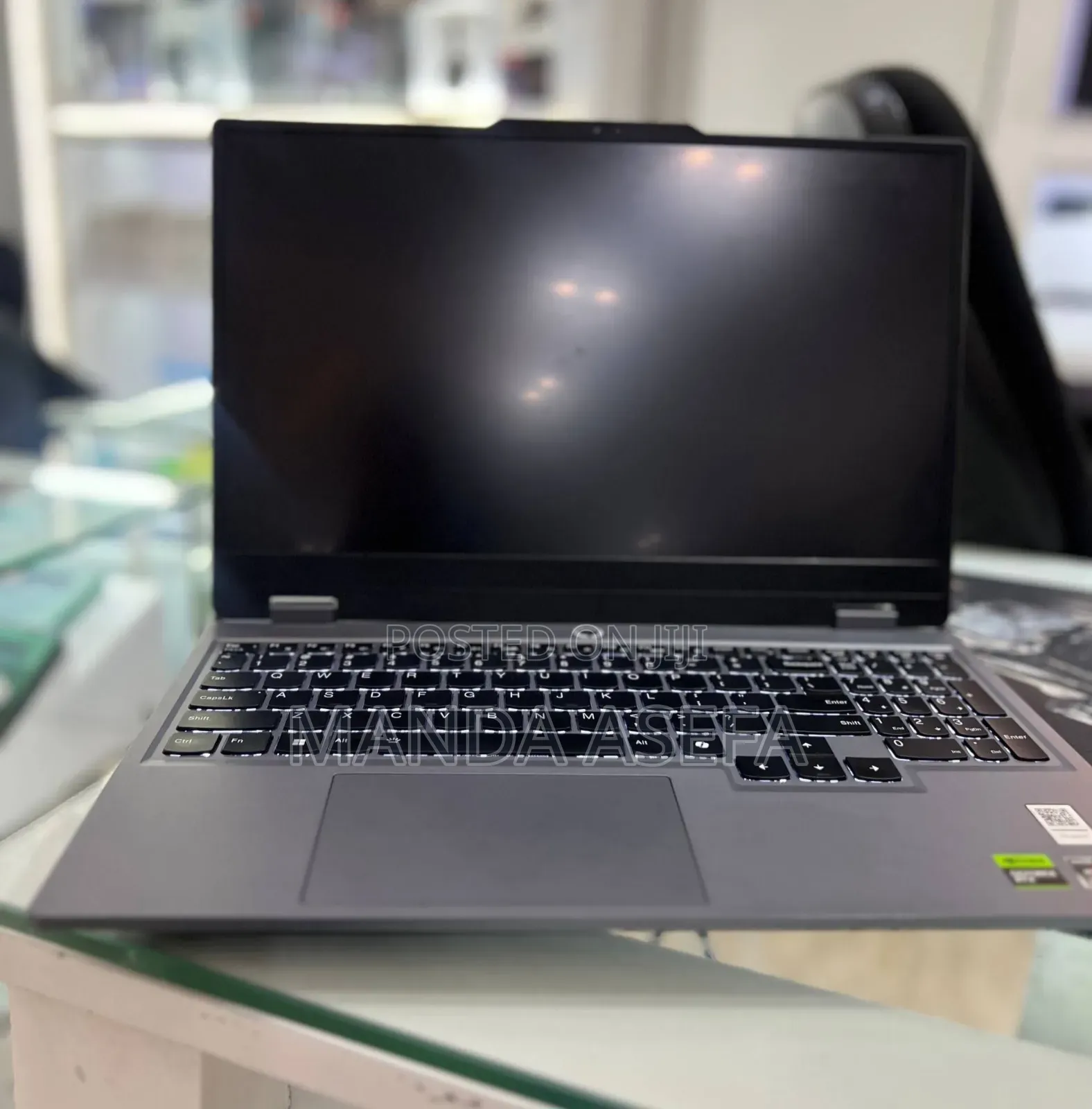 New Laptop Lenovo LOQ 15IRH8 16GB AMD Ryzen 5 SSD 512GB