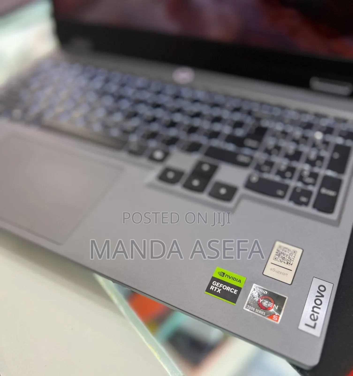 New Laptop Lenovo LOQ 15IRH8 16GB AMD Ryzen 5 SSD 512GB