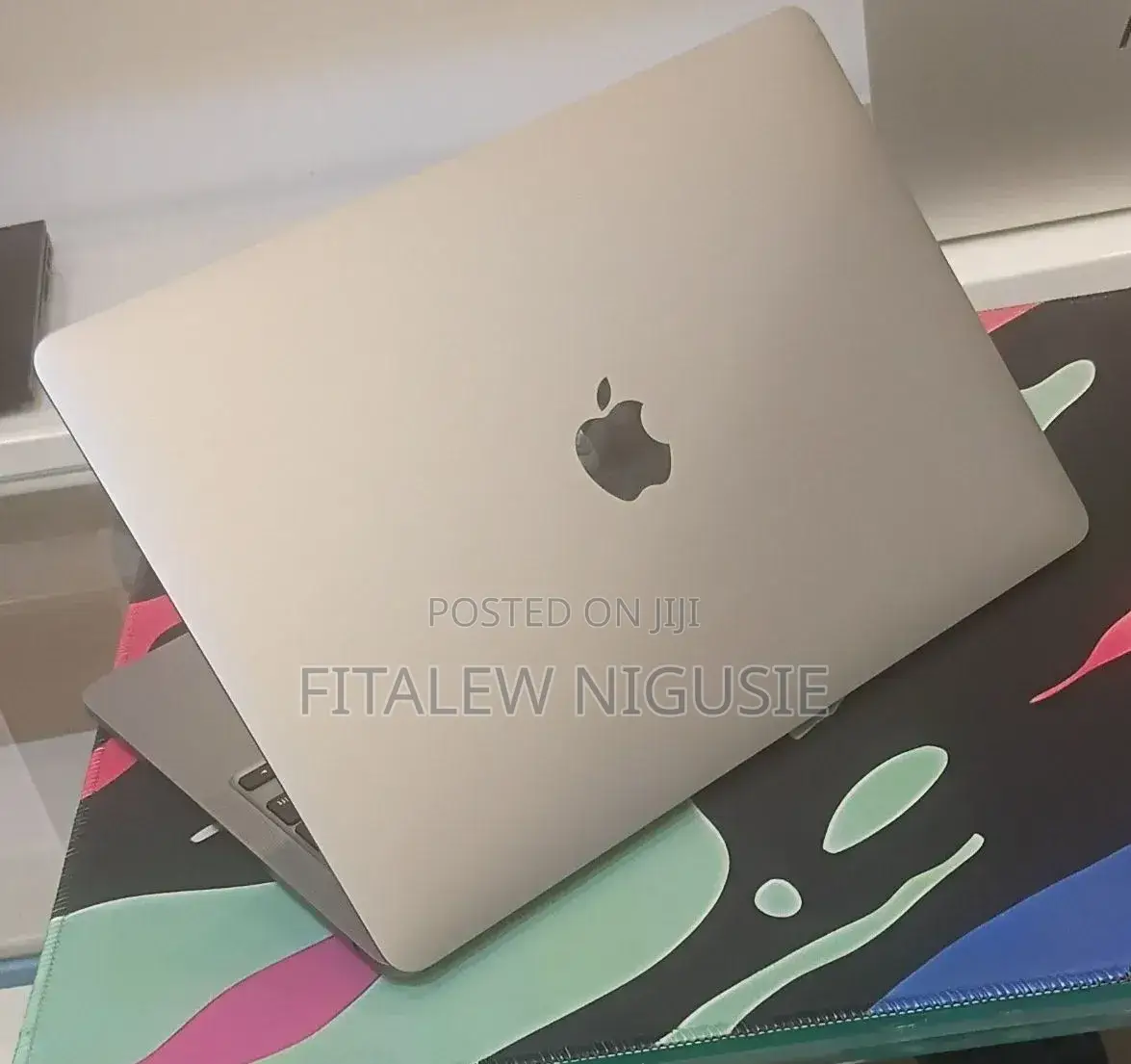 New Laptop Apple MacBook Pro 2021 M1 16GB Apple M1 Pro SSD 512GB