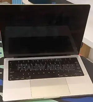New Laptop Apple MacBook Pro 2021 M1 16GB Apple M1 Pro SSD 512GB