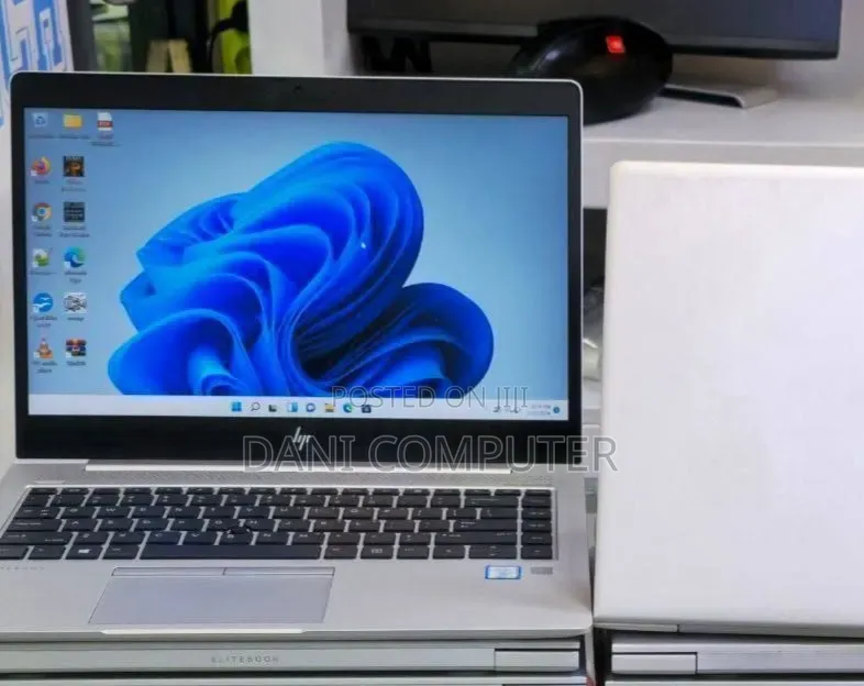 New Laptop HP EliteBook 840 G5 16GB Intel Core i5 SSD 512GB
