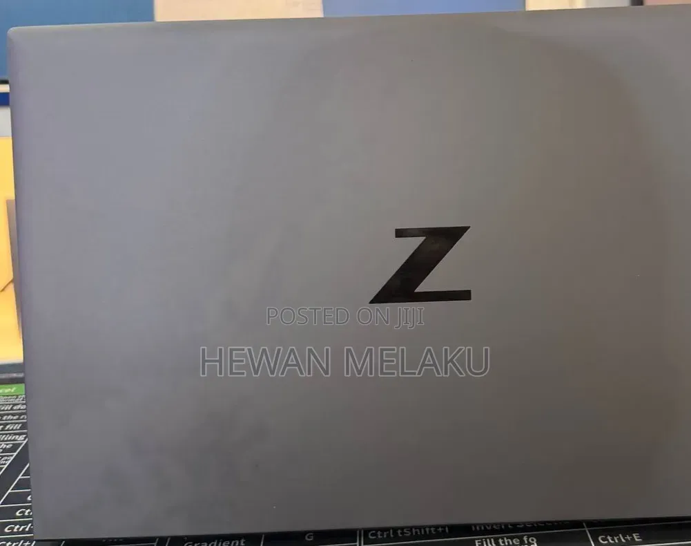 New Laptop HP ZBook 14 16GB Intel Core i7 SSD 512GB
