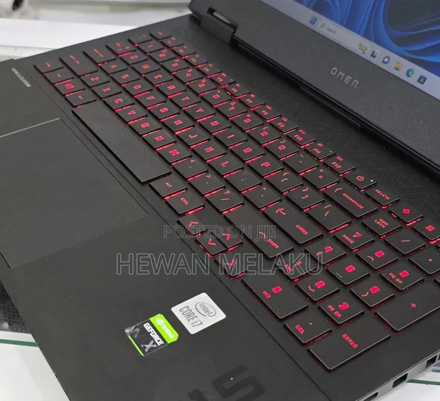 New Laptop HP Omen 15 16GB Intel Core i7 SSD 512GB
