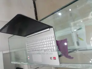 New Laptop HP Stream Notebook 8GB AMD Ryzen 7 SSD 512GB