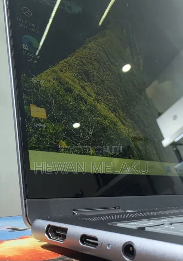 New Laptop Lenovo 16GB Intel Core Ultra 5 SSD 512GB