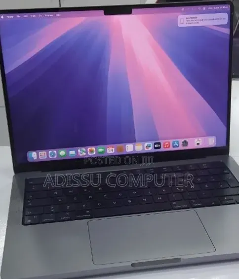 New Laptop Apple MacBook Pro 2021 M1 32GB Apple M1 Pro SSD 1T