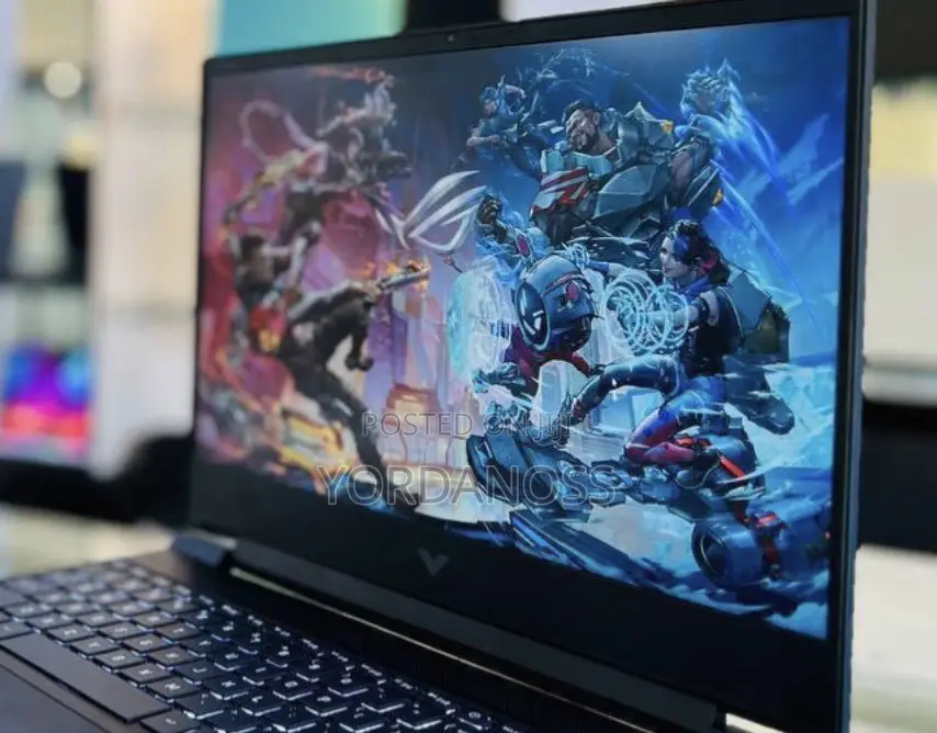New Laptop HP Victus 16 16GB AMD Ryzen 9 SSD 1T