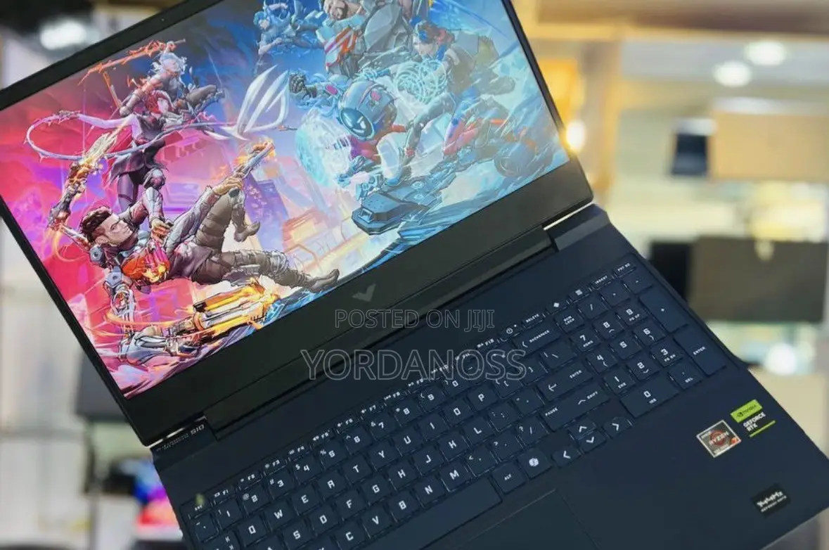 New Laptop HP Victus 16 16GB AMD Ryzen 9 SSD 1T