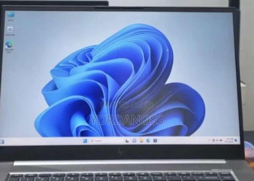 New Laptop HP Zbook Studio G7 32GB Intel Core i7 SSD 512GB