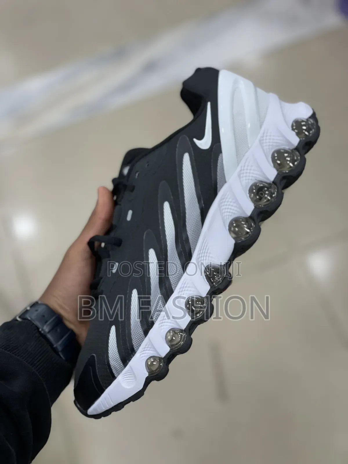 Nike Air Max Plus TL (With Free Delivery )