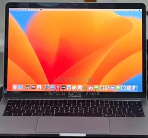 New Laptop Apple MacBook Pro 2017 16GB Intel Core i5 SSD 512GB