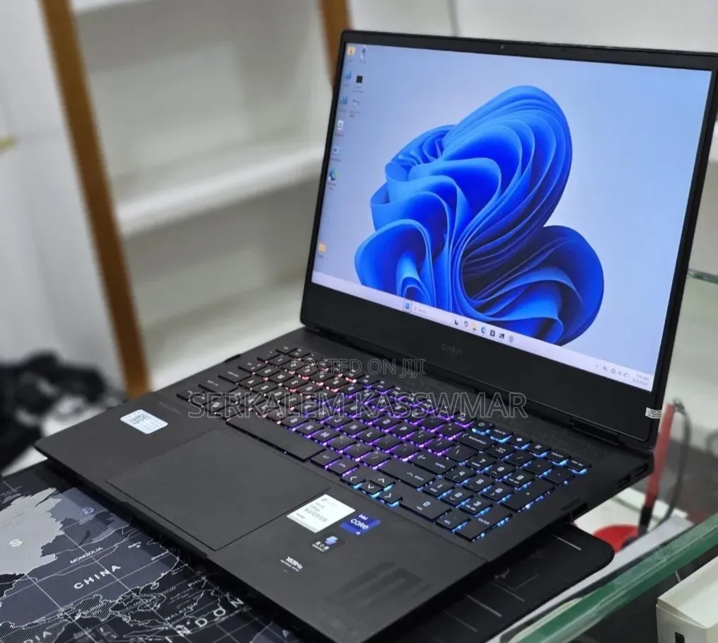 New Laptop HP Omen 16 16GB Intel Core i9 SSD 512GB