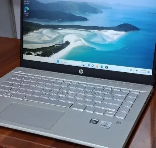 New Laptop HP Pavilion 14 8GB Intel Core i5 SSD 512GB